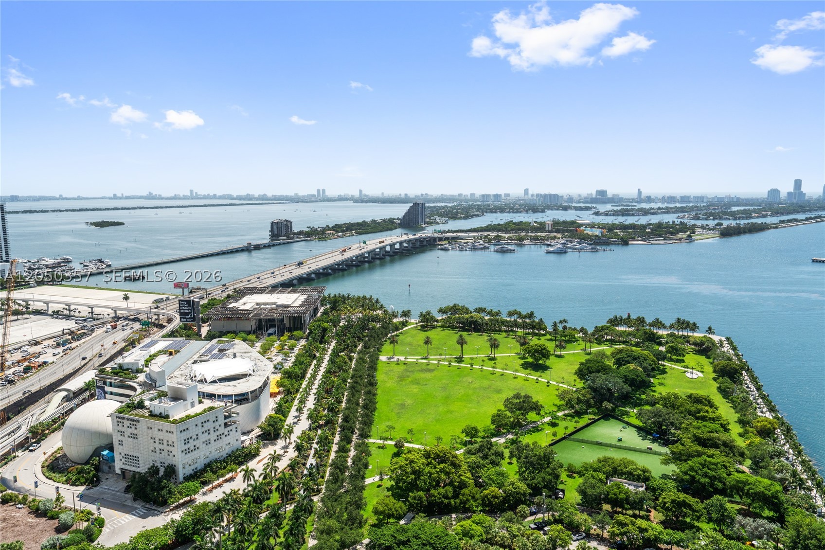 900 BISCAYNE BAY CONDO - Residential