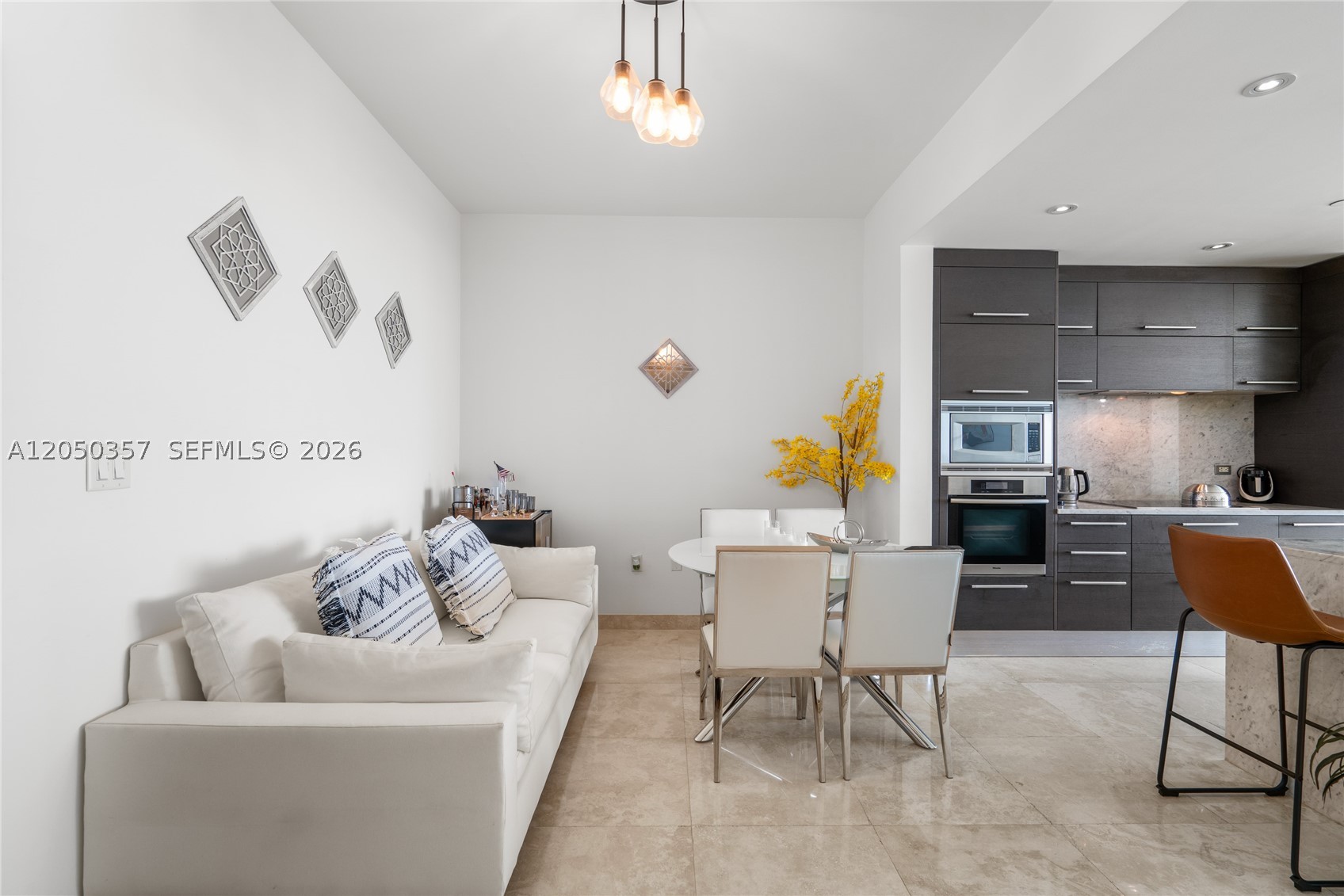 900 BISCAYNE BAY CONDO - Residential
