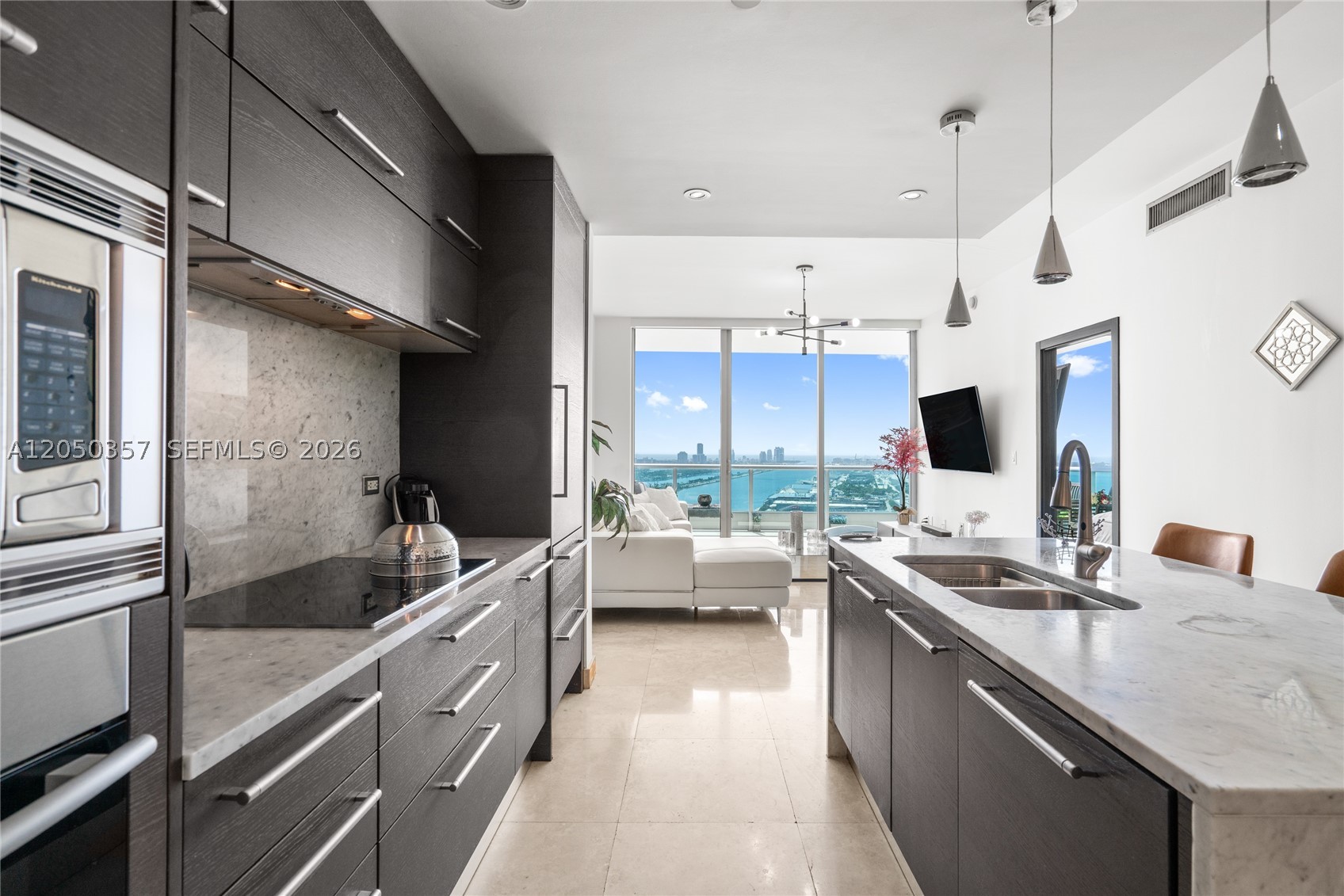 900 BISCAYNE BAY CONDO - Residential