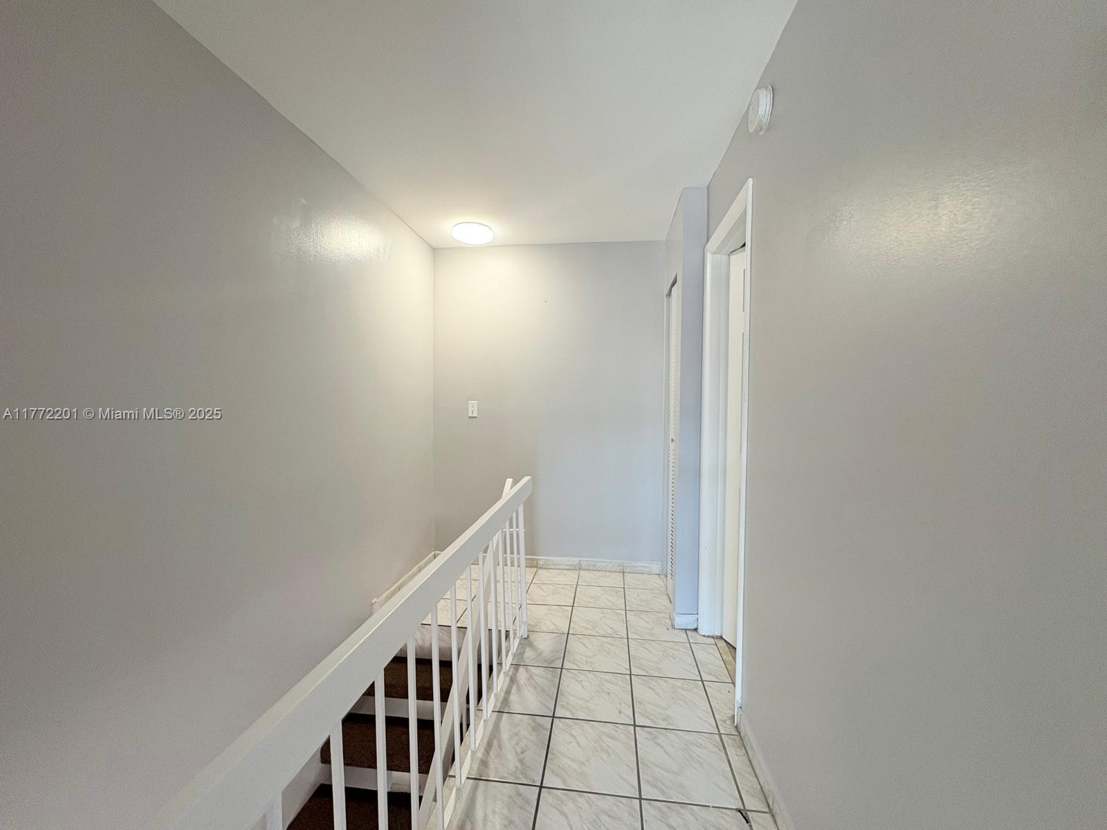 GARDEN FRONT VILLAS CONDO - Residential Lease