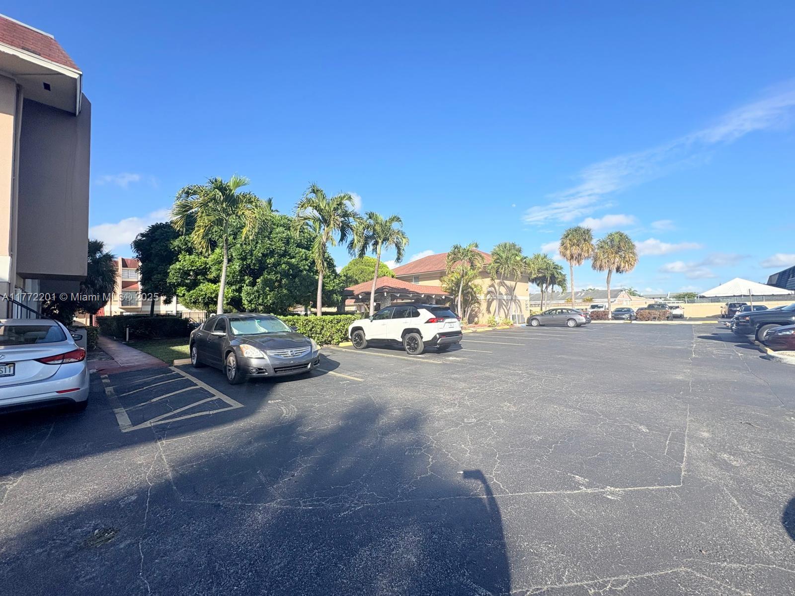 GARDEN FRONT VILLAS CONDO - Residential Lease