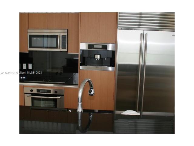 1060 BRICKELL CONDO - Residential Lease