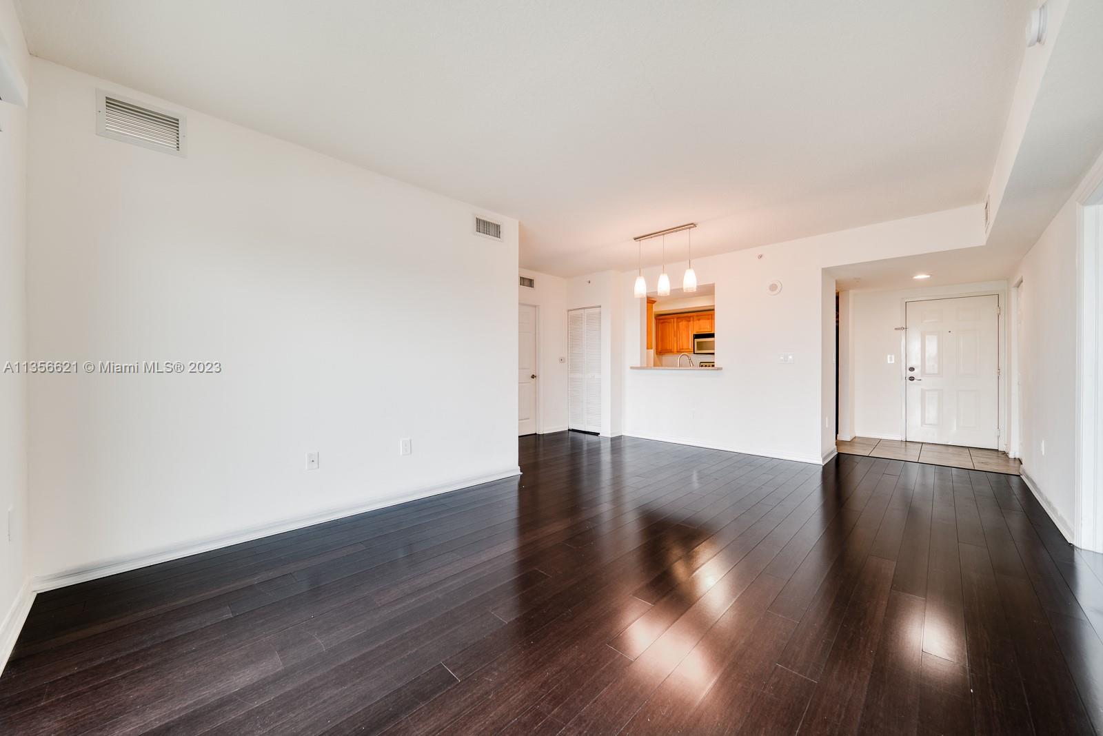 KEYSTONE PARK CONDO - Residential Lease