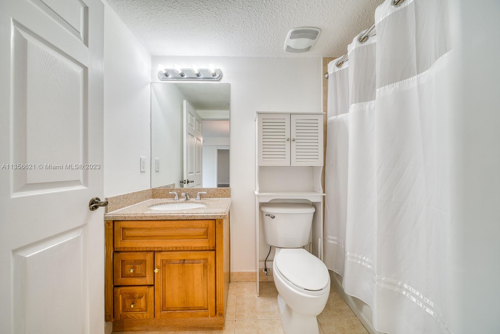 KEYSTONE PARK CONDO - Residential Lease