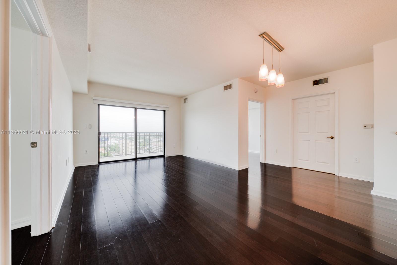 KEYSTONE PARK CONDO - Residential Lease