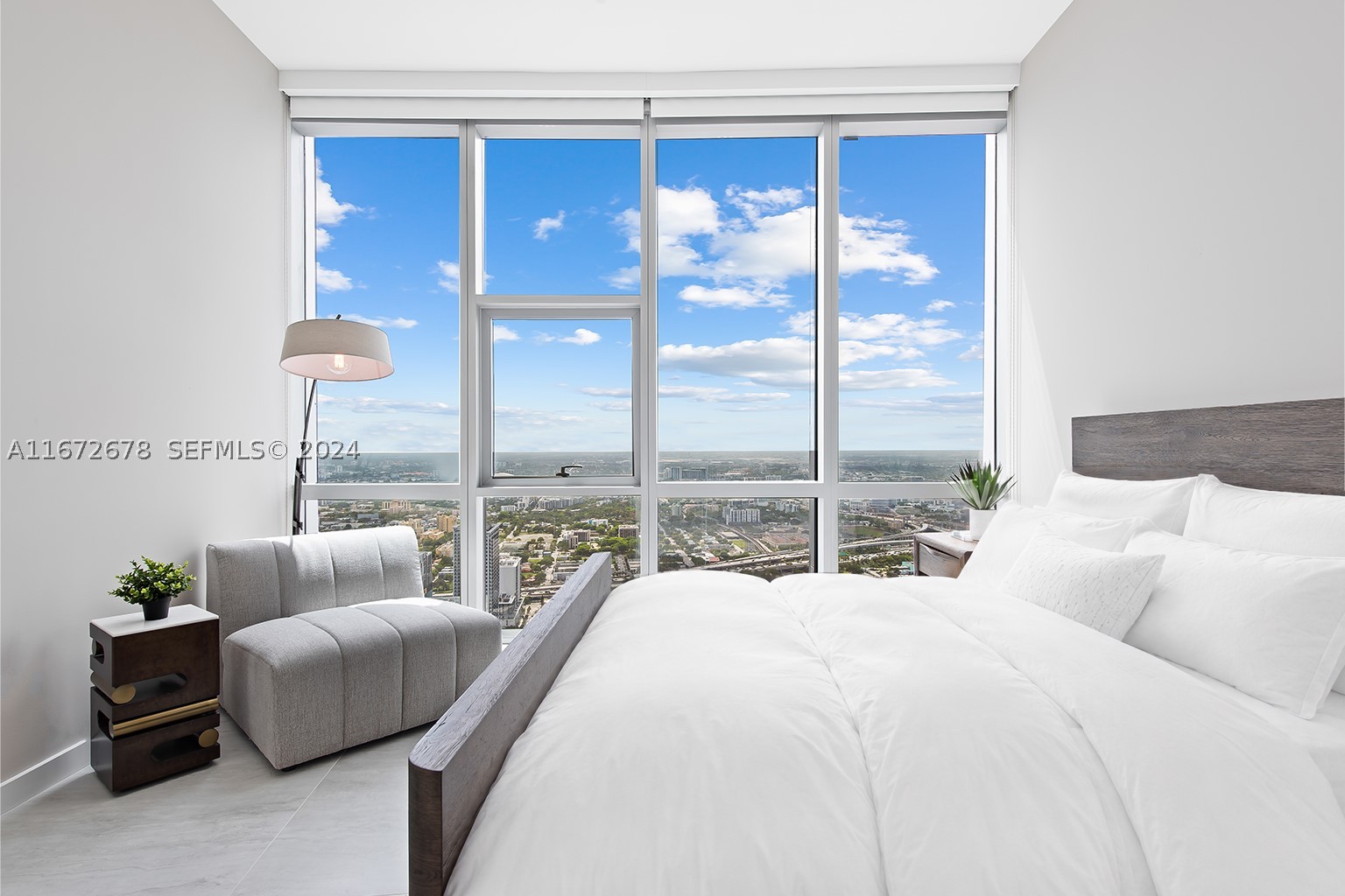 PARAMOUNT MIAMI WORLDCENT - Residential