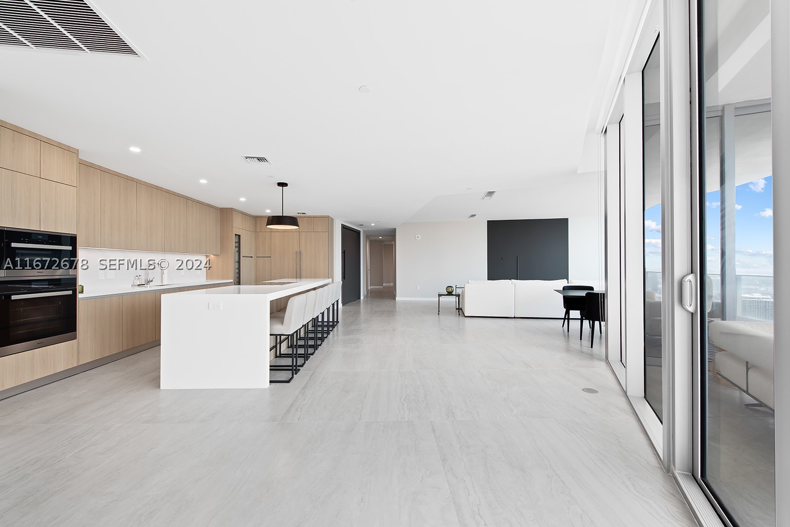 PARAMOUNT MIAMI WORLDCENT - Residential