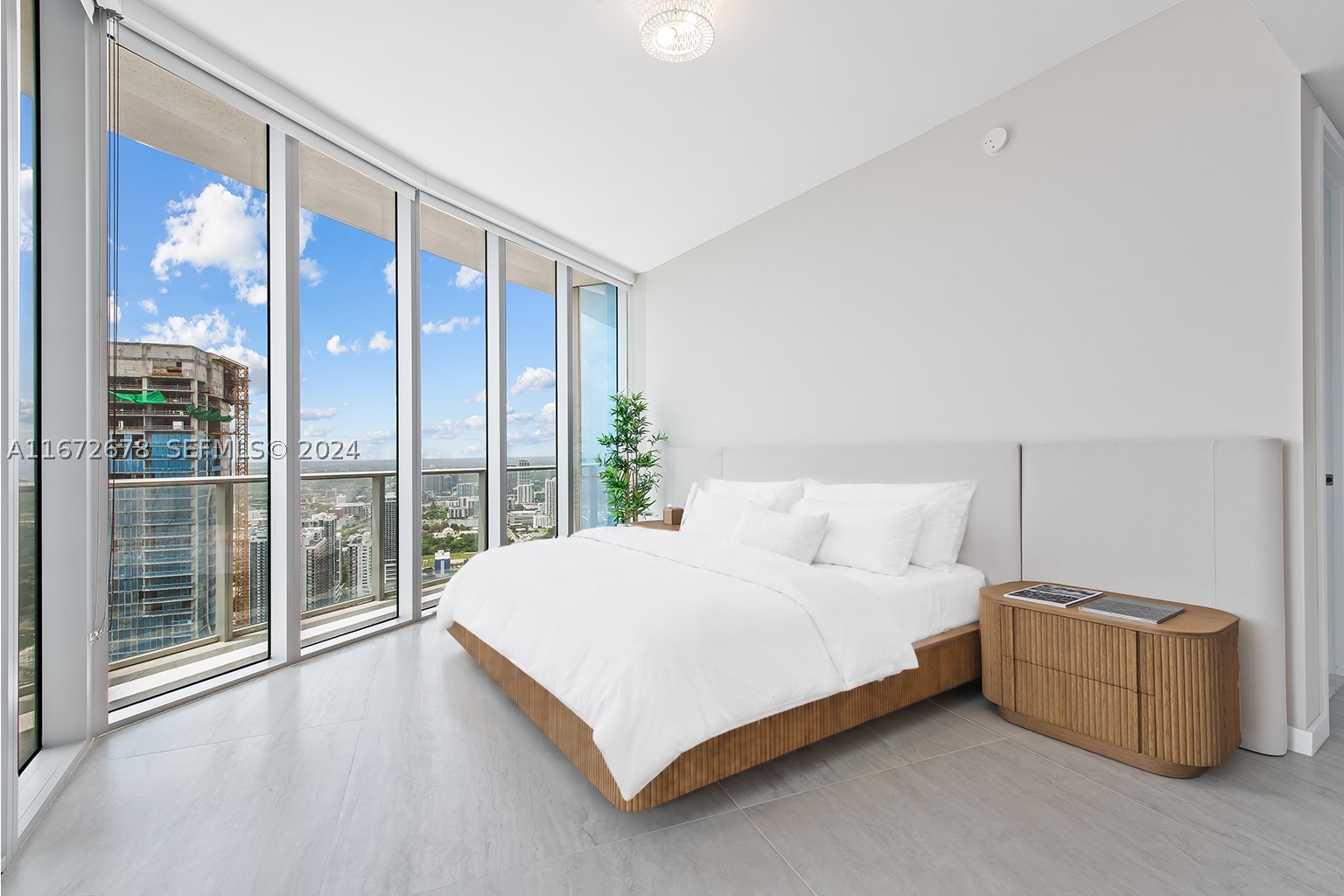 PARAMOUNT MIAMI WORLDCENT - Residential