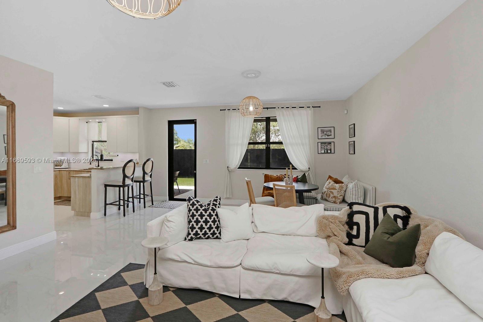 LAKES BY THE BAY FAYE REP - Residential