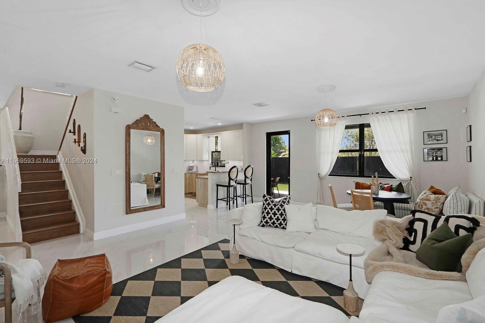 LAKES BY THE BAY FAYE REP - Residential