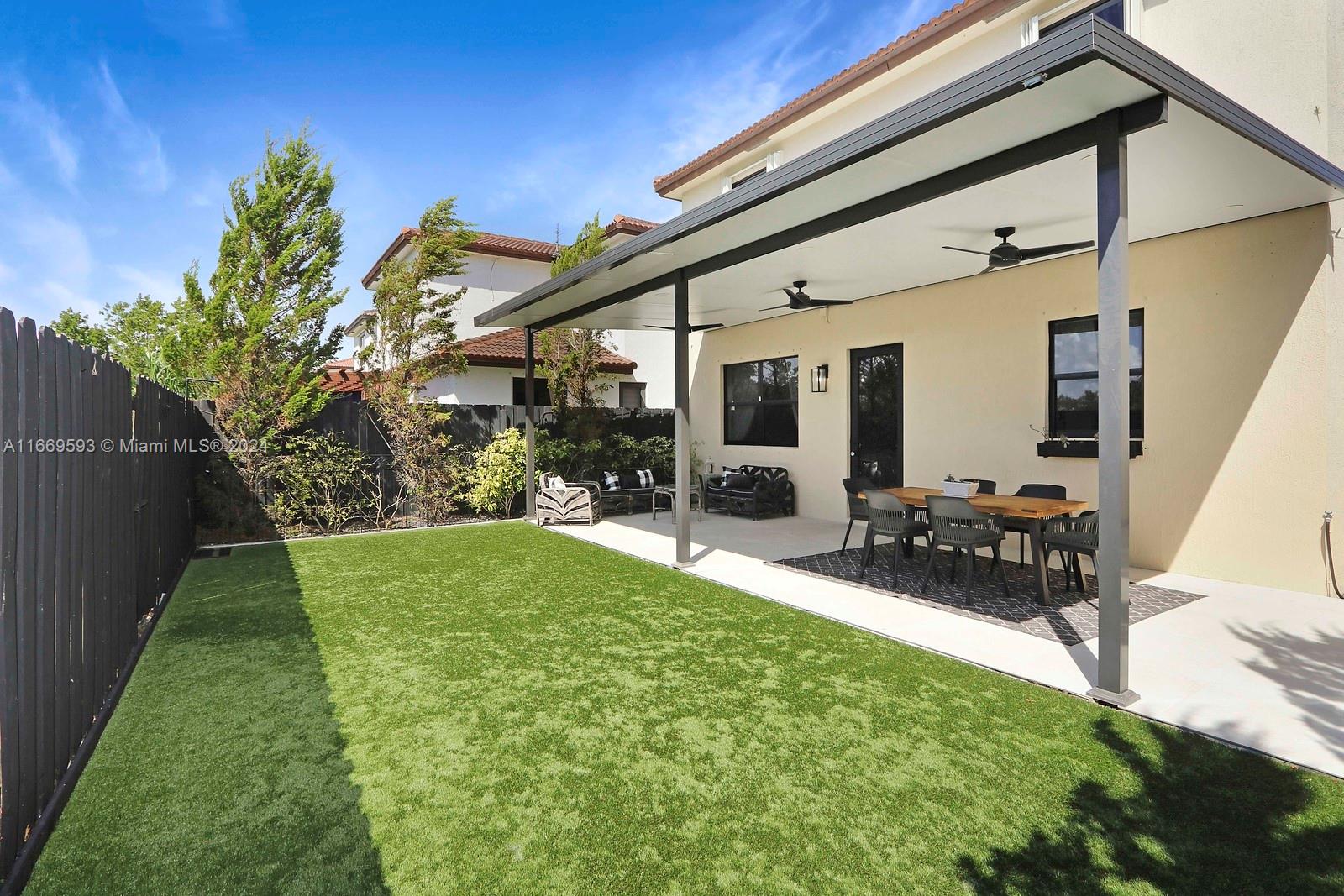 LAKES BY THE BAY FAYE REP - Residential