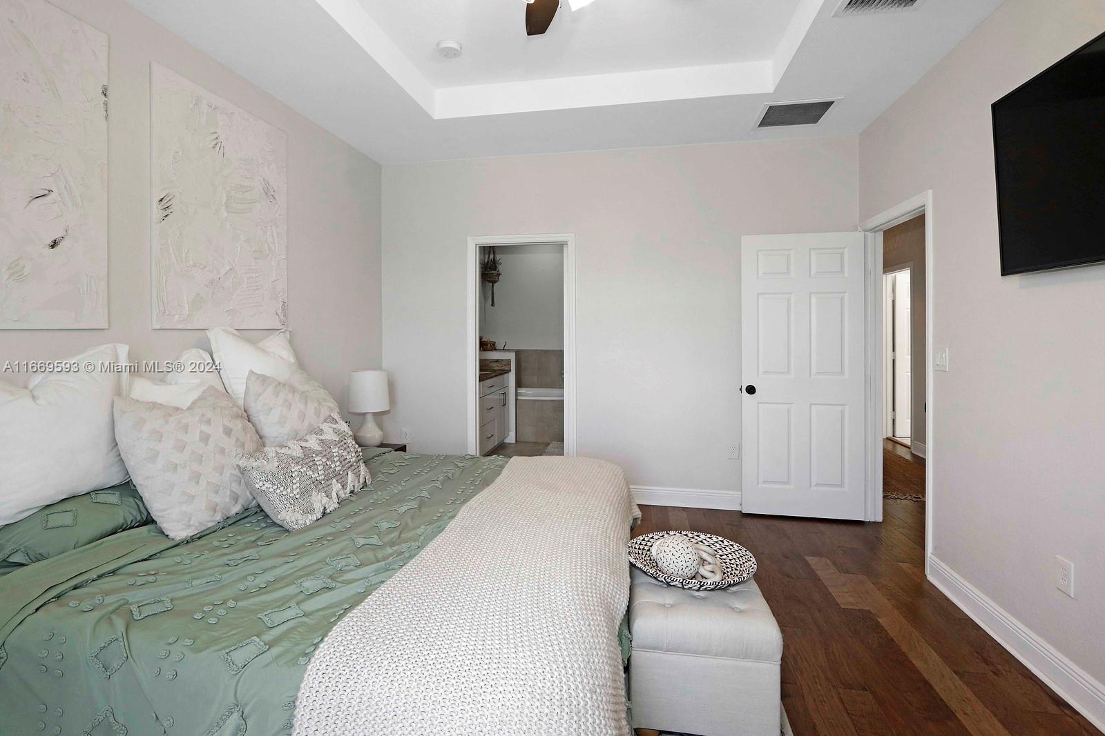 LAKES BY THE BAY FAYE REP - Residential