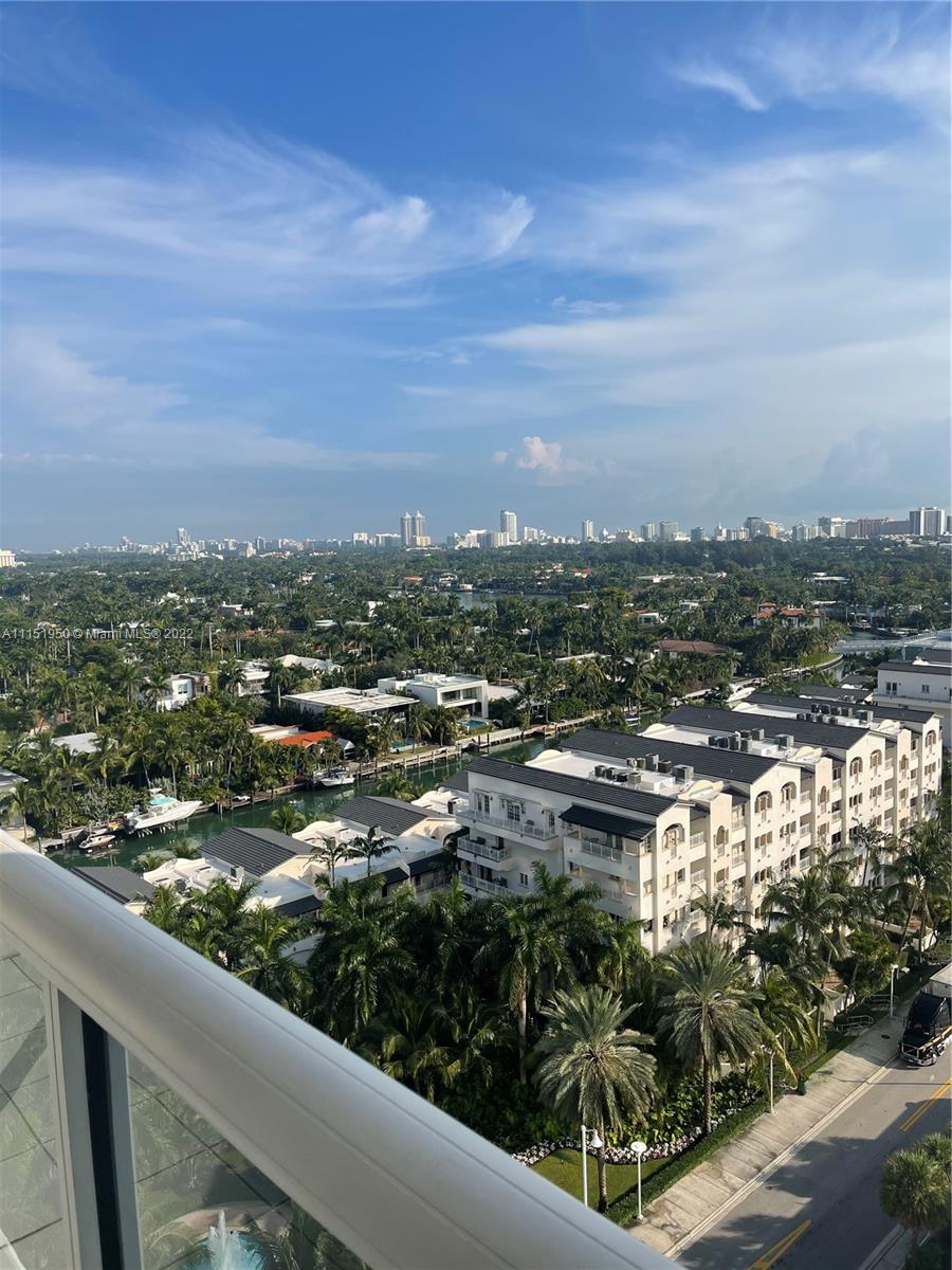SUNSET HARBOUR NORTH COND - Residential Lease