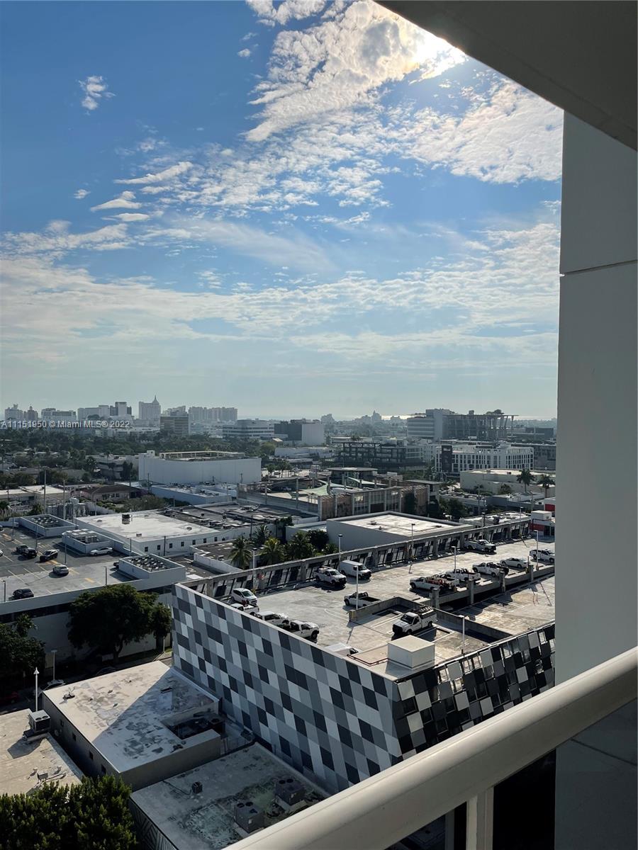 SUNSET HARBOUR NORTH COND - Residential Lease