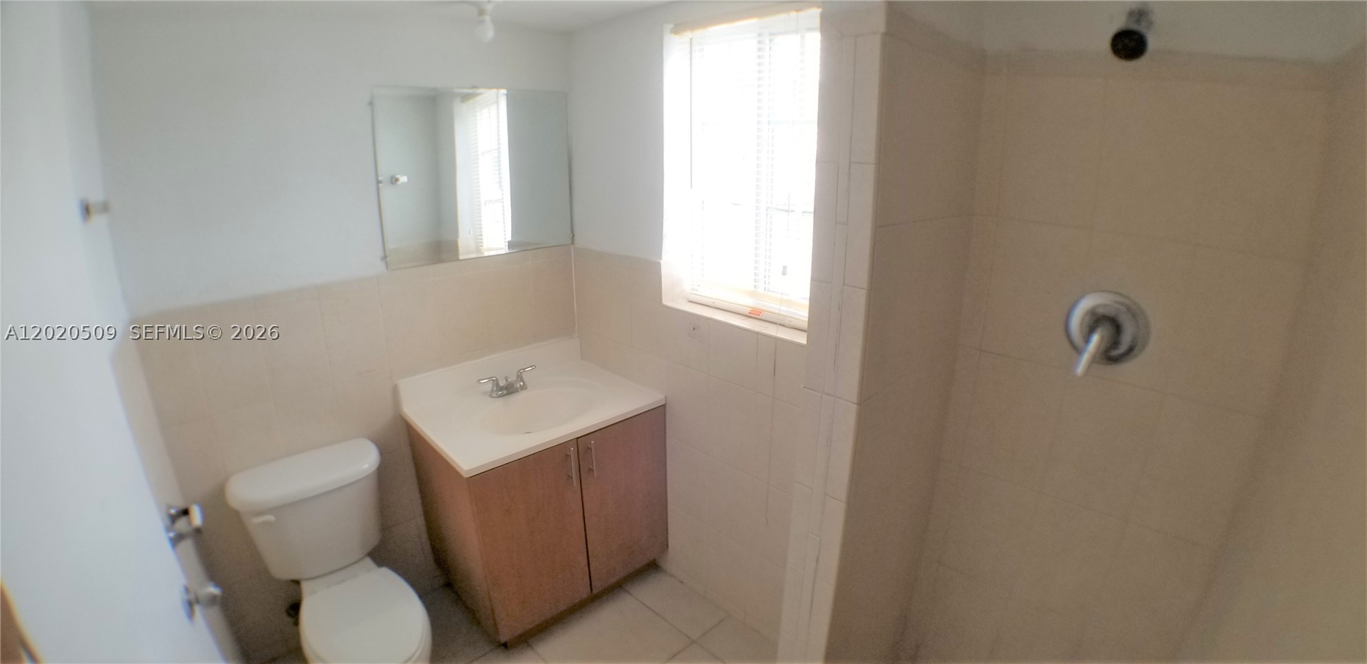 THE WHITE HOUSE CONDO - Residential