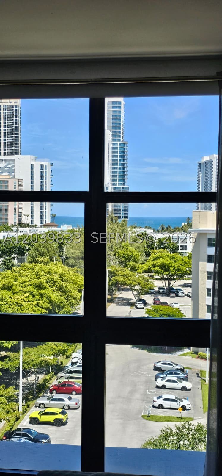 FAIRVIEW HOUSE CONDO - Residential