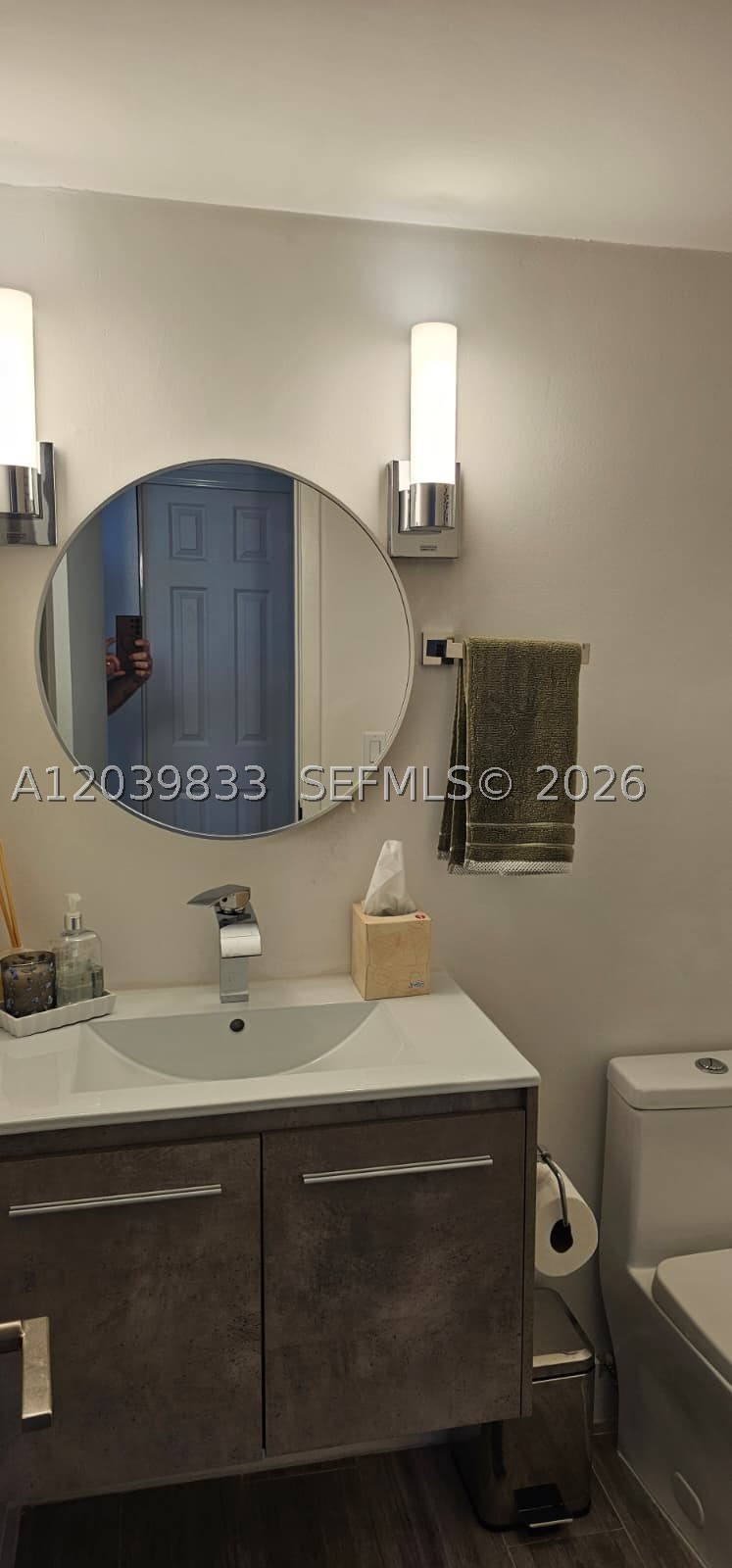 FAIRVIEW HOUSE CONDO - Residential