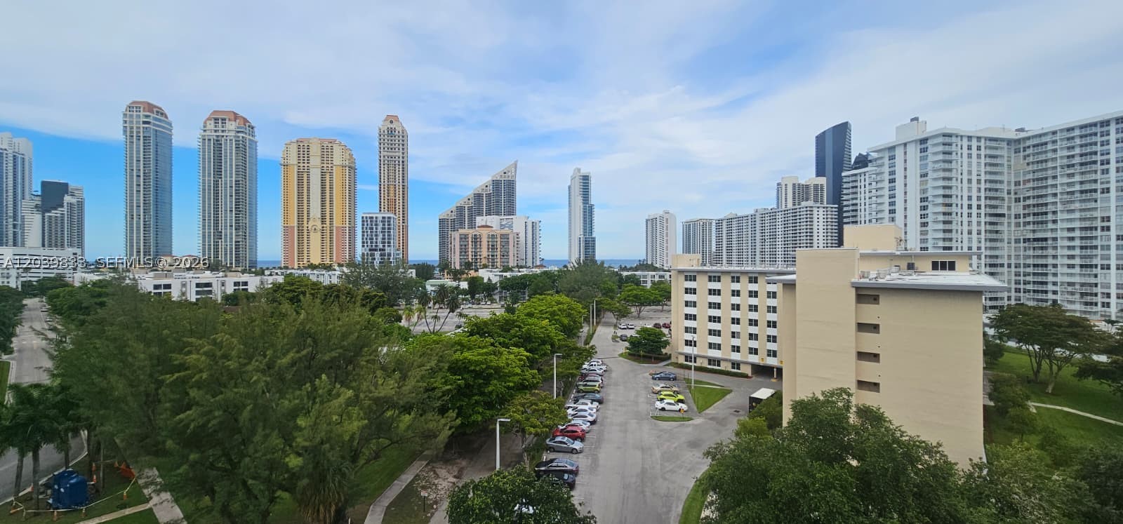 FAIRVIEW HOUSE CONDO - Residential