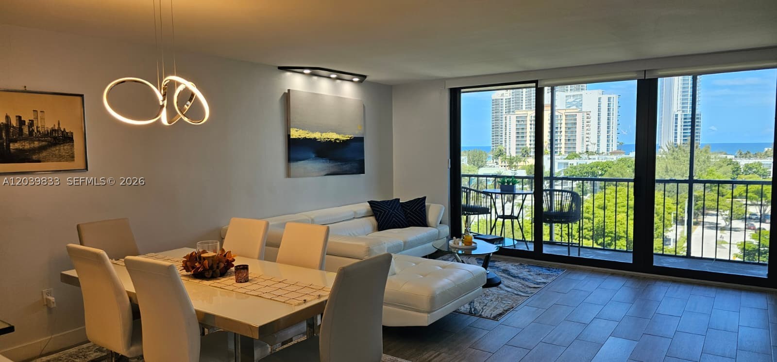 FAIRVIEW HOUSE CONDO - Residential