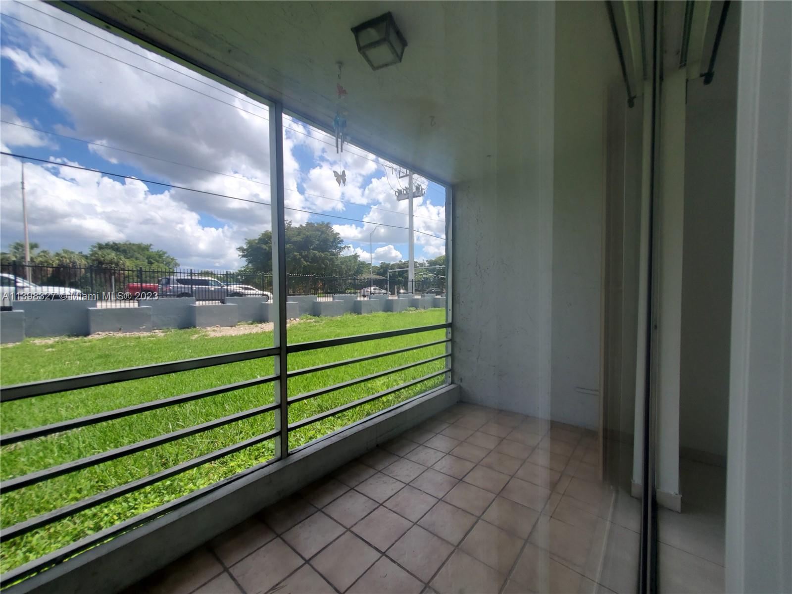 EL CONQUISTADOR SOUTH CON - Residential Lease