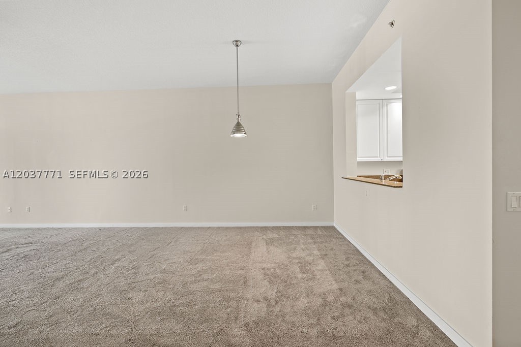 HARBOUR ISLE AT HUTCHINSO - Residential Lease