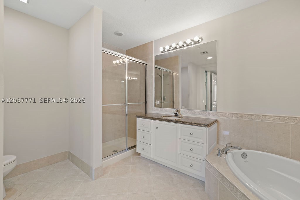 HARBOUR ISLE AT HUTCHINSO - Residential Lease