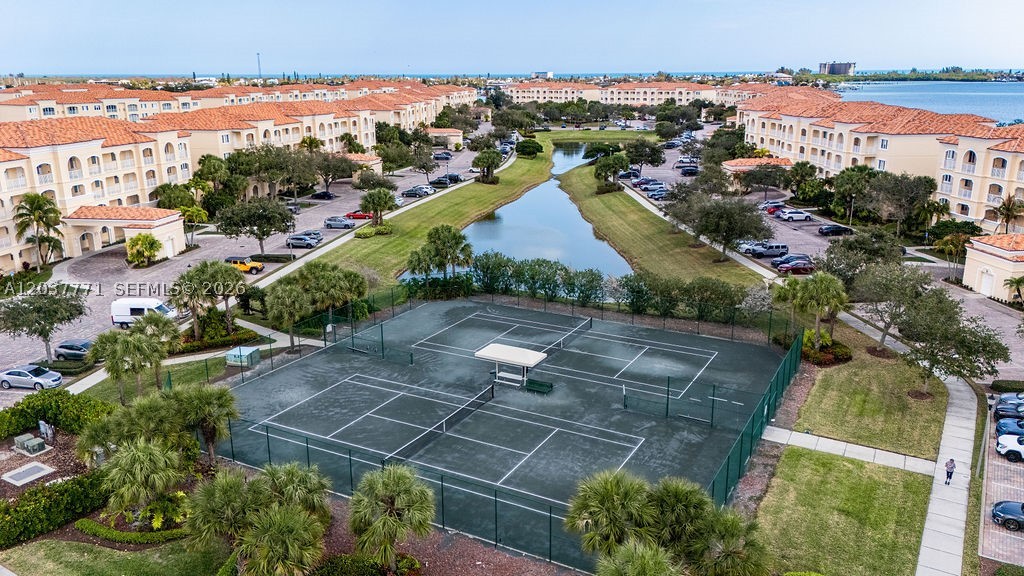 HARBOUR ISLE AT HUTCHINSO - Residential Lease