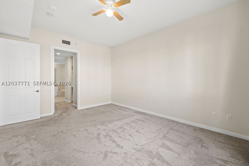 HARBOUR ISLE AT HUTCHINSO - Residential Lease