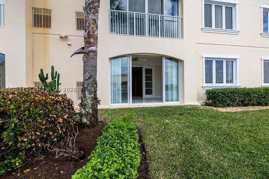 HARBOUR ISLE AT HUTCHINSO - Residential Lease