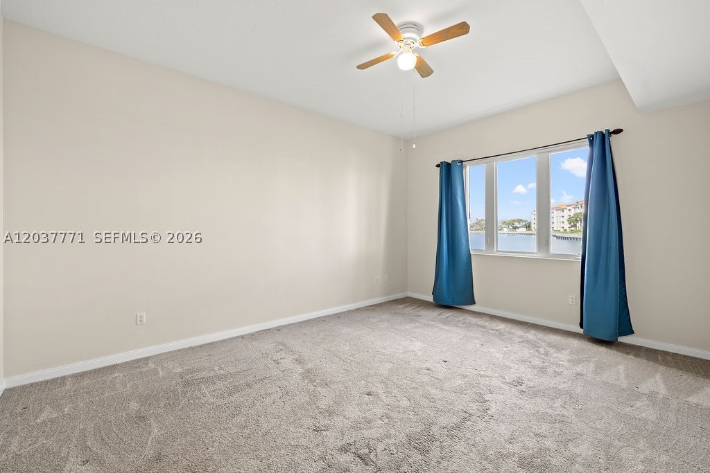 HARBOUR ISLE AT HUTCHINSO - Residential Lease