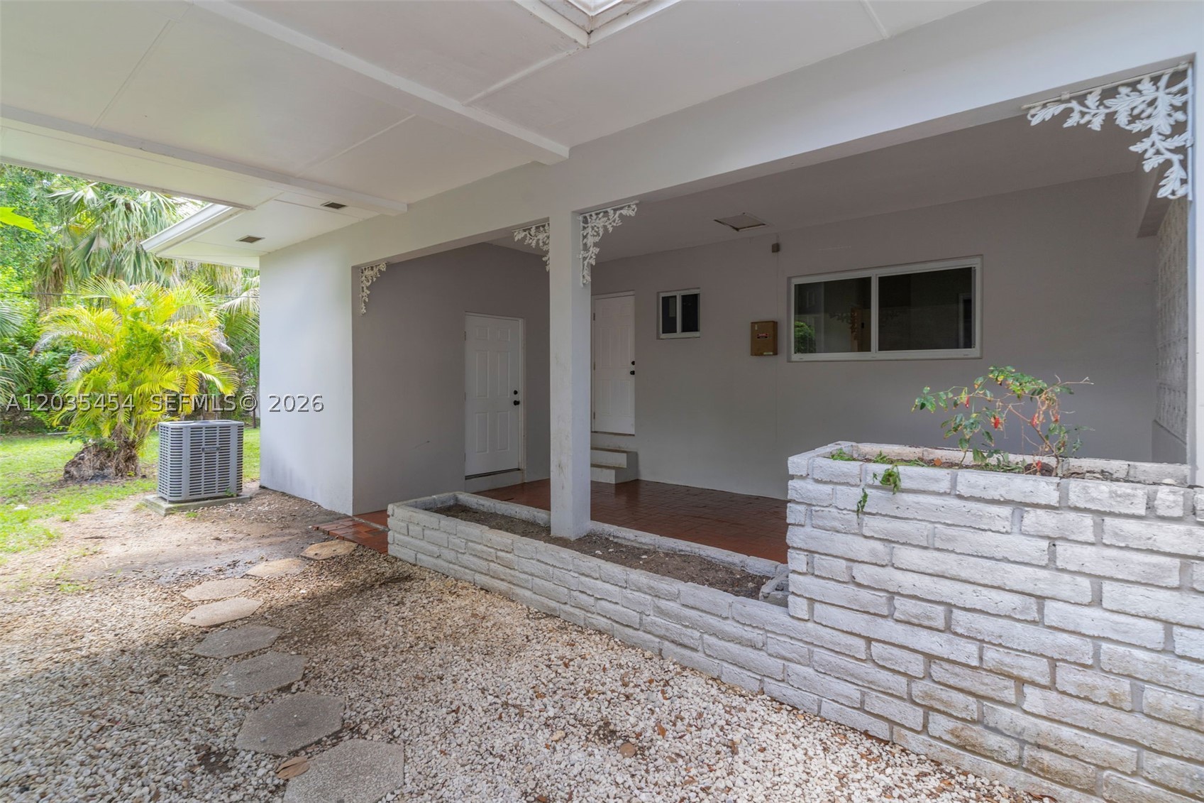 DOWNER PALMS DIV NO 1 - Residential