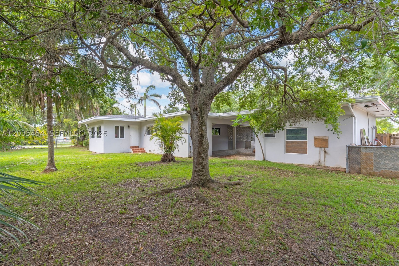 DOWNER PALMS DIV NO 1 - Residential
