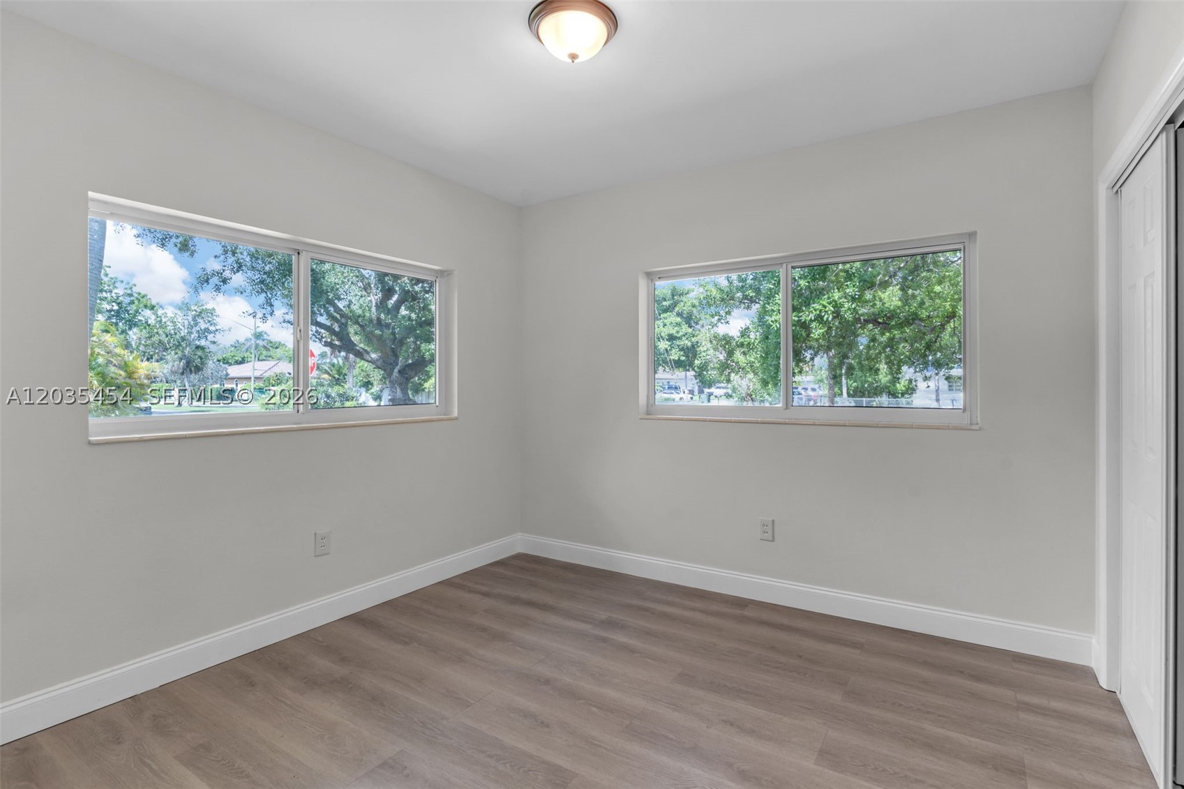 DOWNER PALMS DIV NO 1 - Residential
