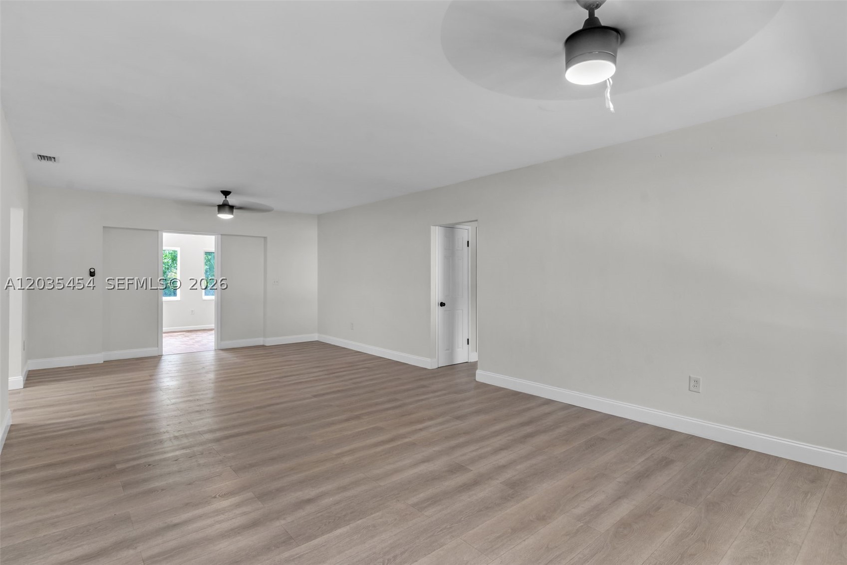 DOWNER PALMS DIV NO 1 - Residential