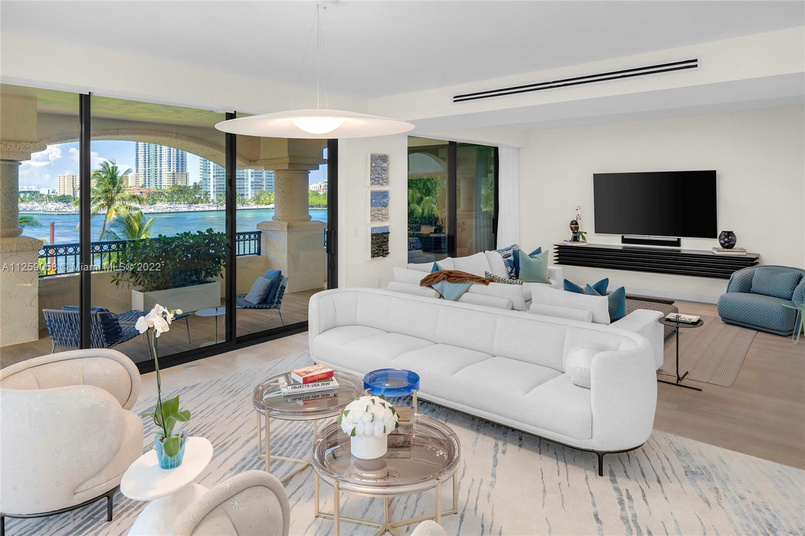 FISHER ISLAND - Residential