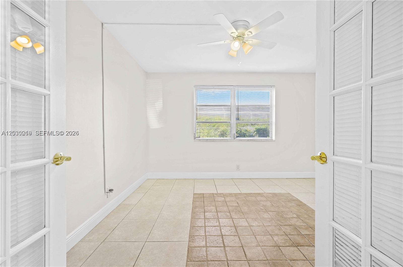 DORIA CONDO - Residential