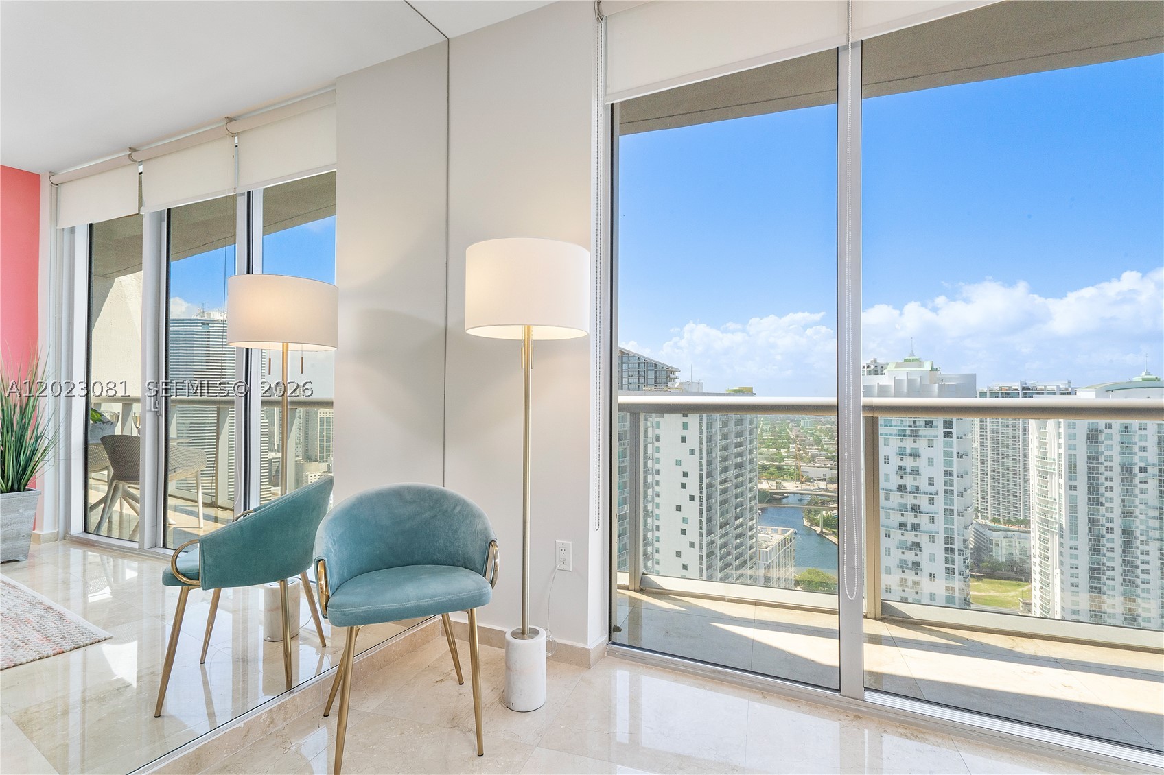 ICON BRICKELL CONDO NO 3 - Residential