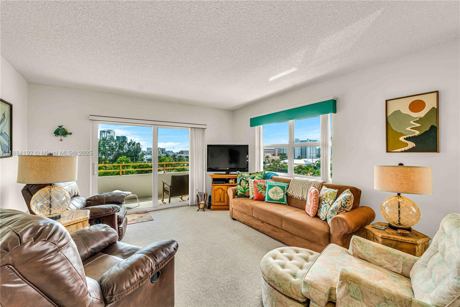 TIFFANY GARDENS WEST COND - Residential