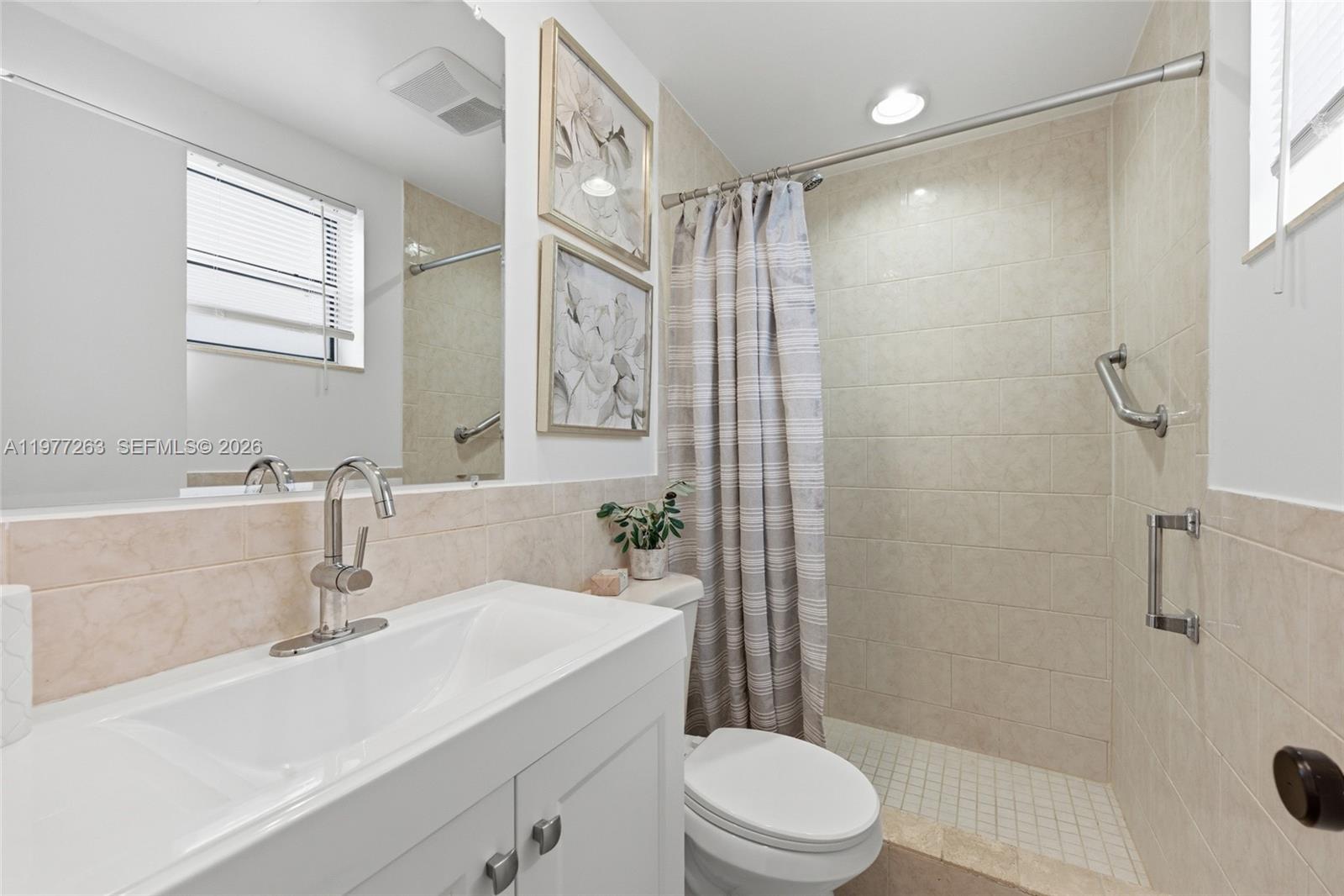 SEACREST ISLES 1 ADD - Residential