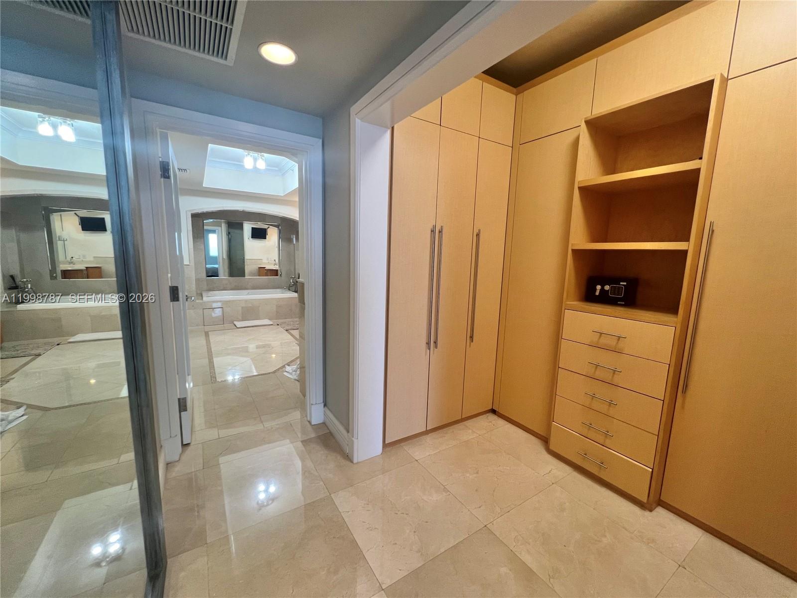 ACQUALINA OCEAN RESIDENCE - Residential