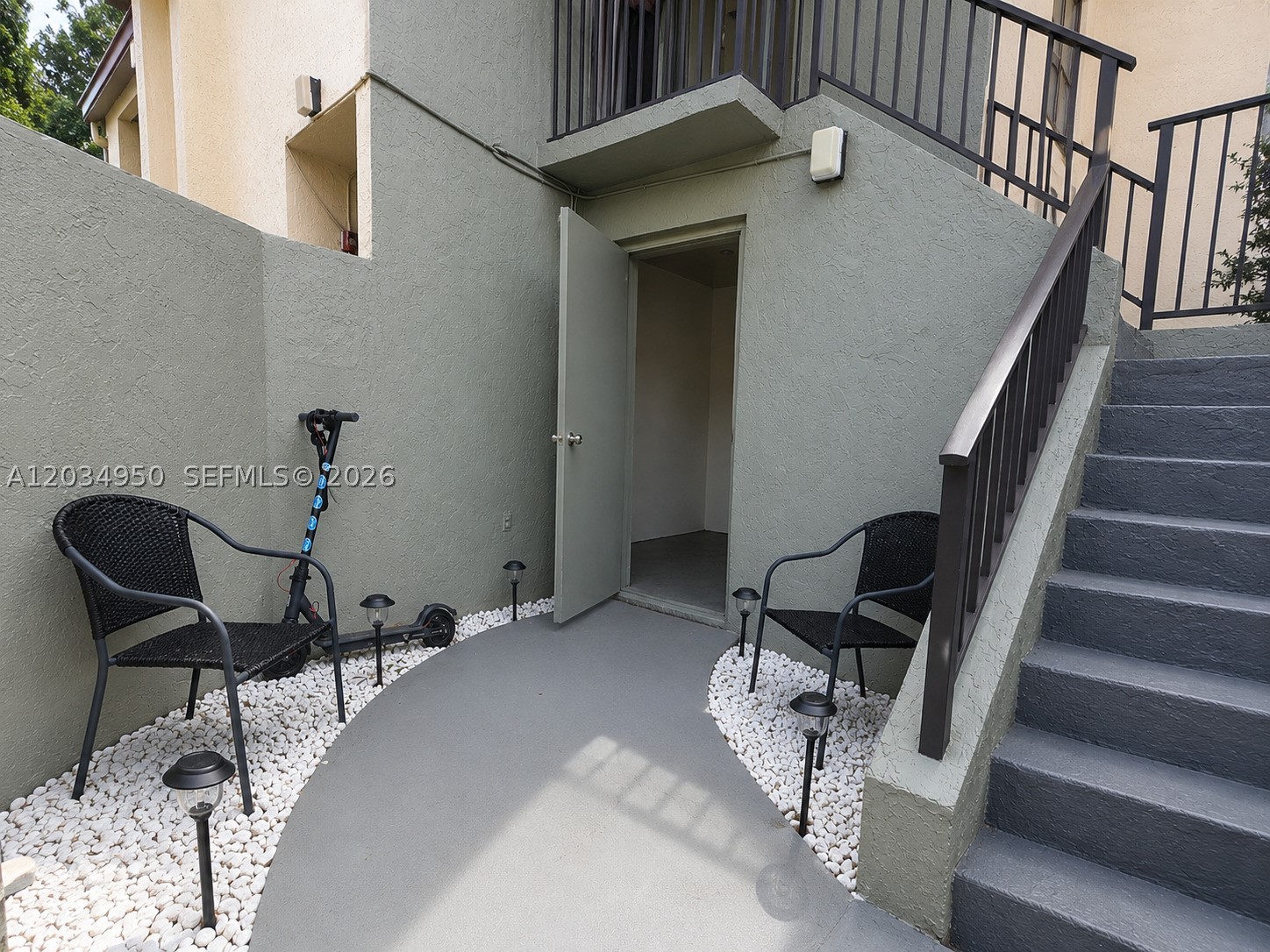 PATIOS OF OAKWOOD CONDO - Residential Lease