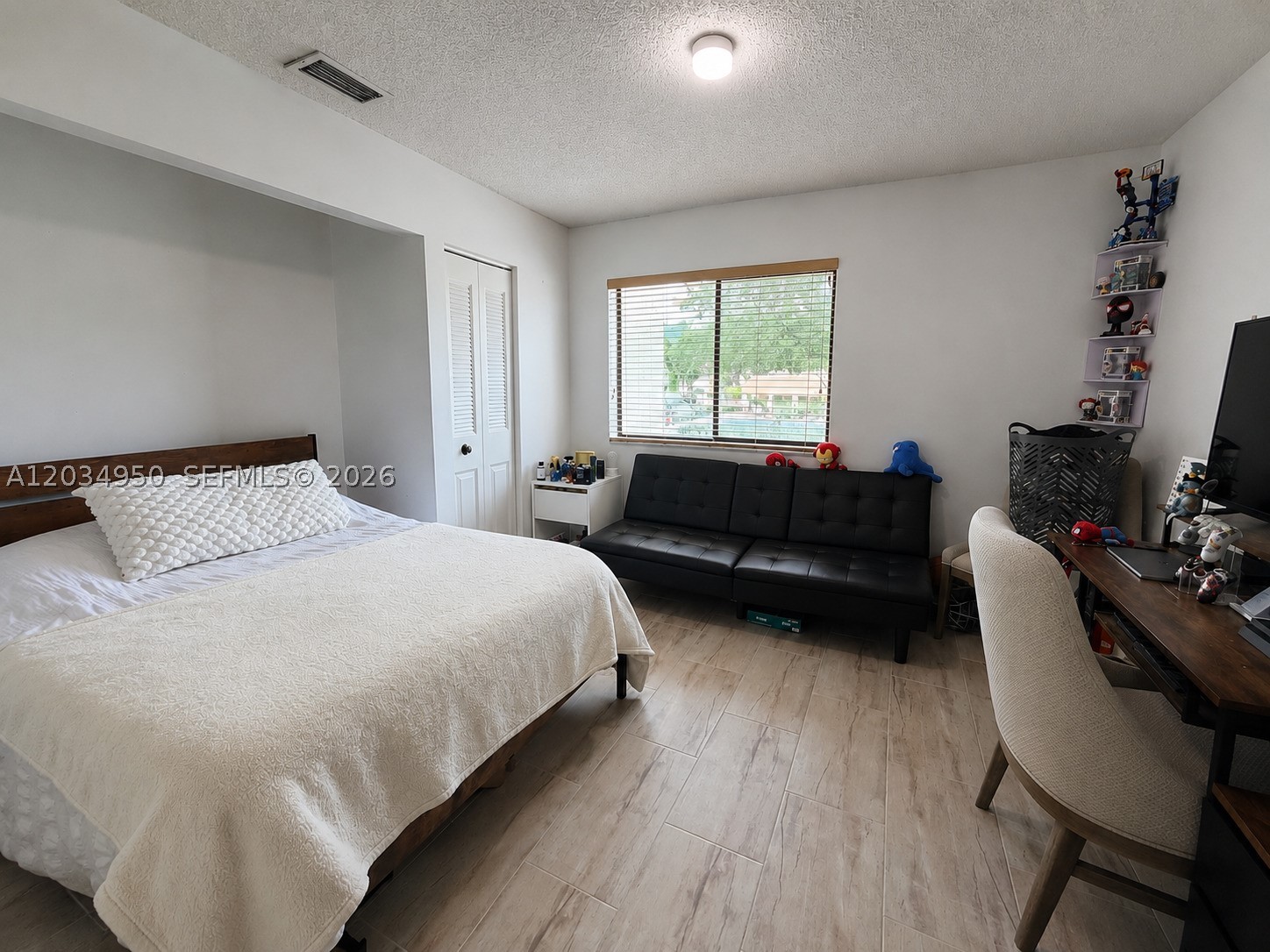PATIOS OF OAKWOOD CONDO - Residential Lease