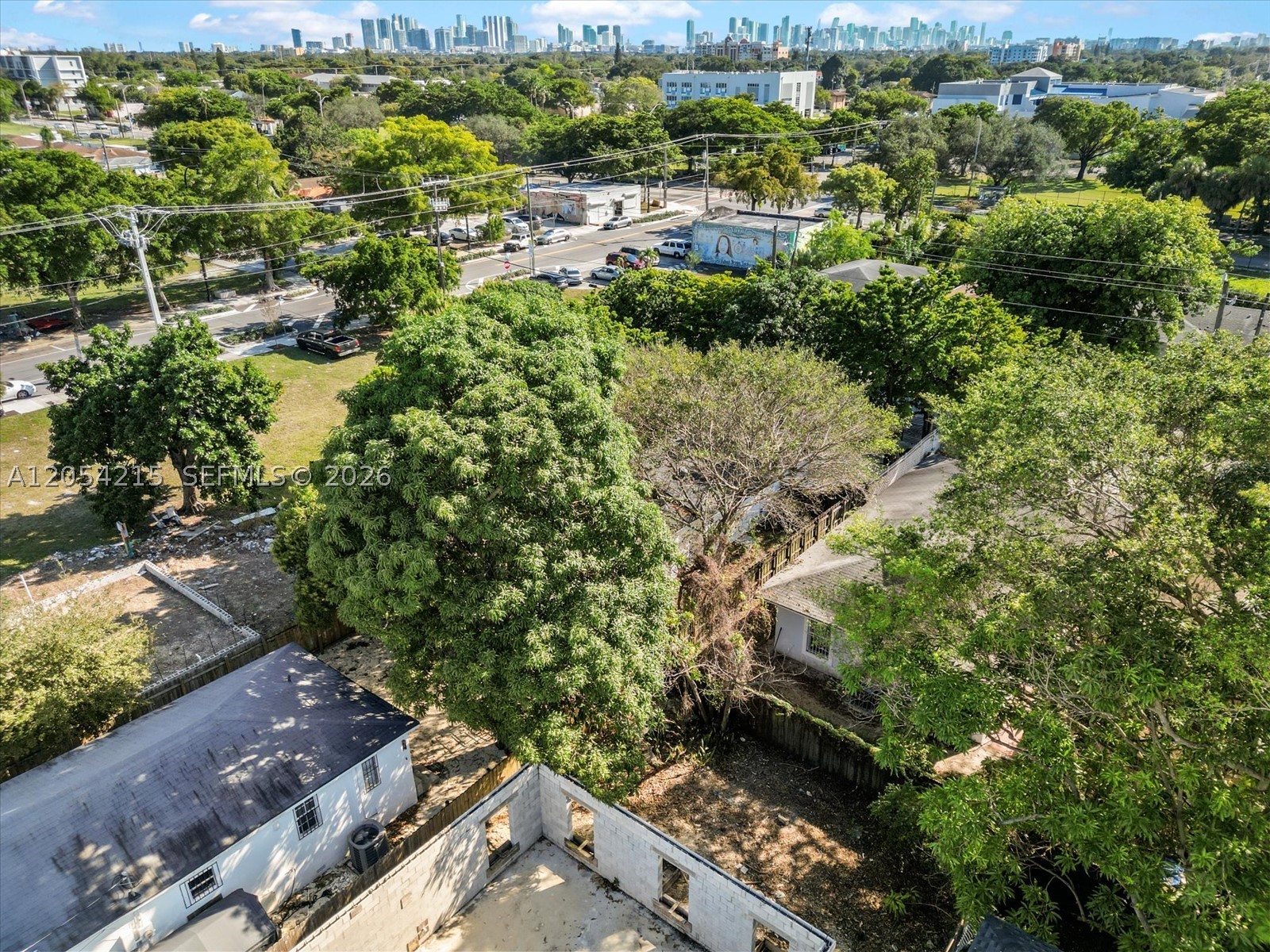 LIBERTY CITY - Residential Lease