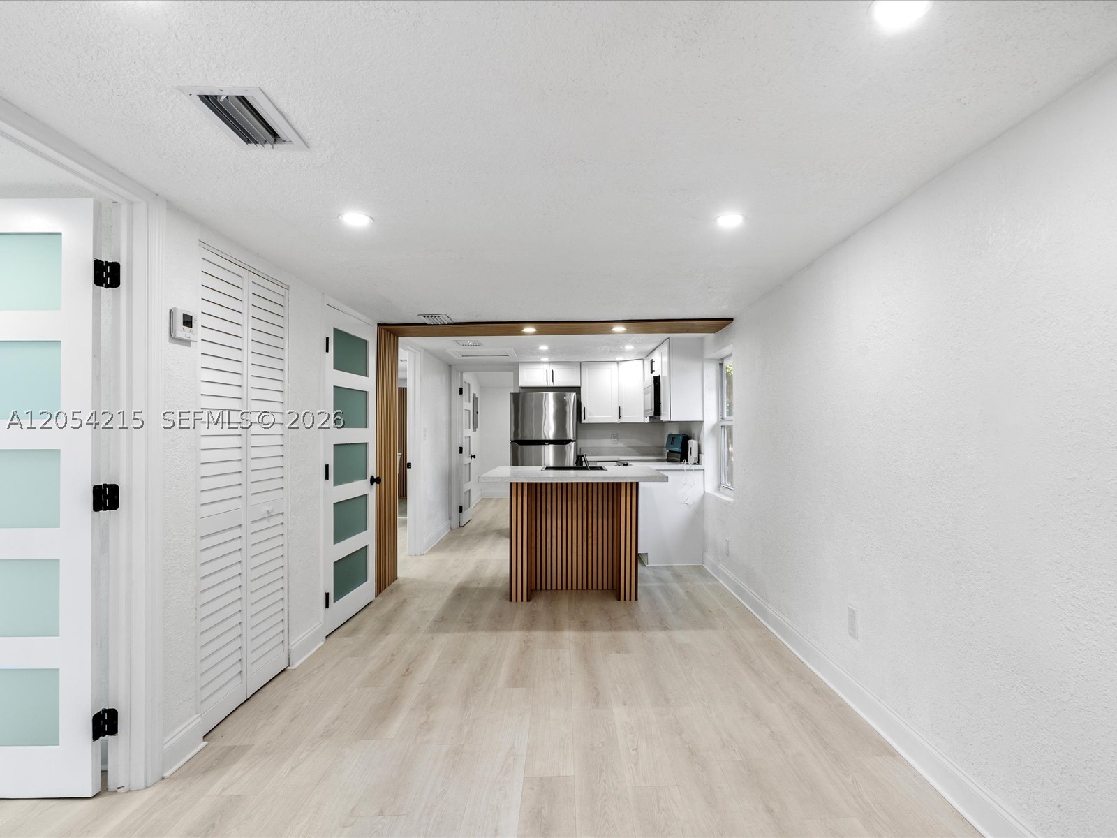 LIBERTY CITY - Residential Lease