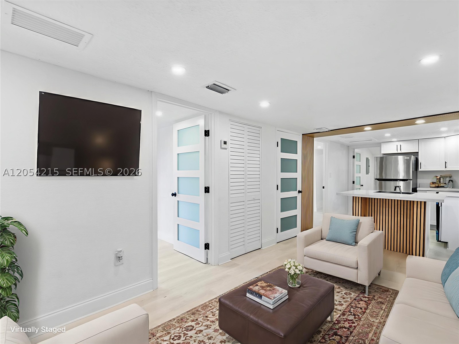 LIBERTY CITY - Residential Lease