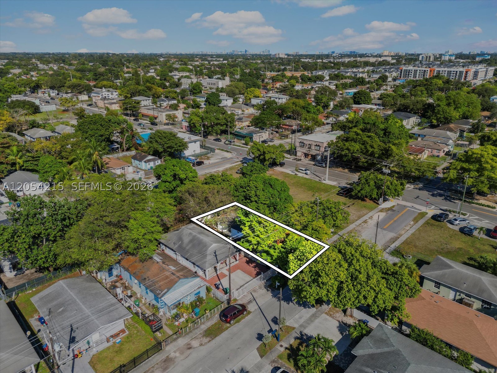LIBERTY CITY - Residential Lease