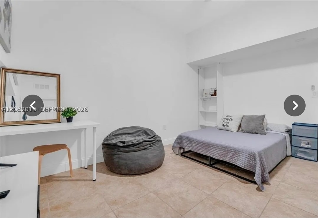 SILVER PALM EAST SEC THRE - Residential