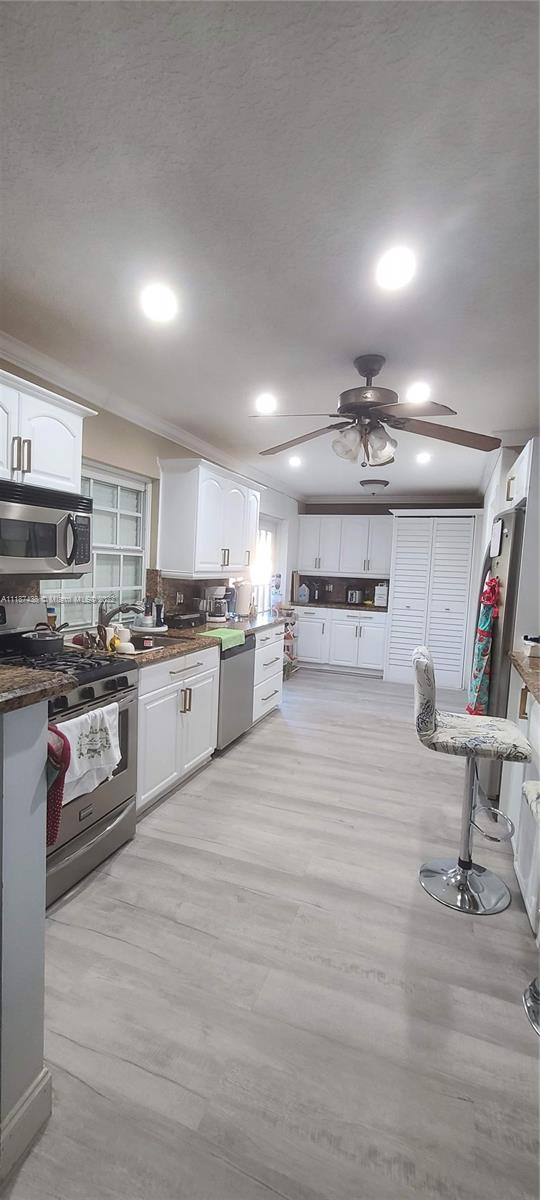 SUNRISE GOLF VILLAGE SEC - Residential Lease