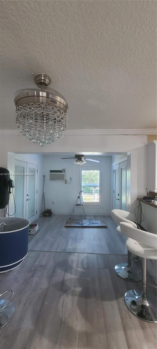 SUNRISE GOLF VILLAGE SEC - Residential Lease