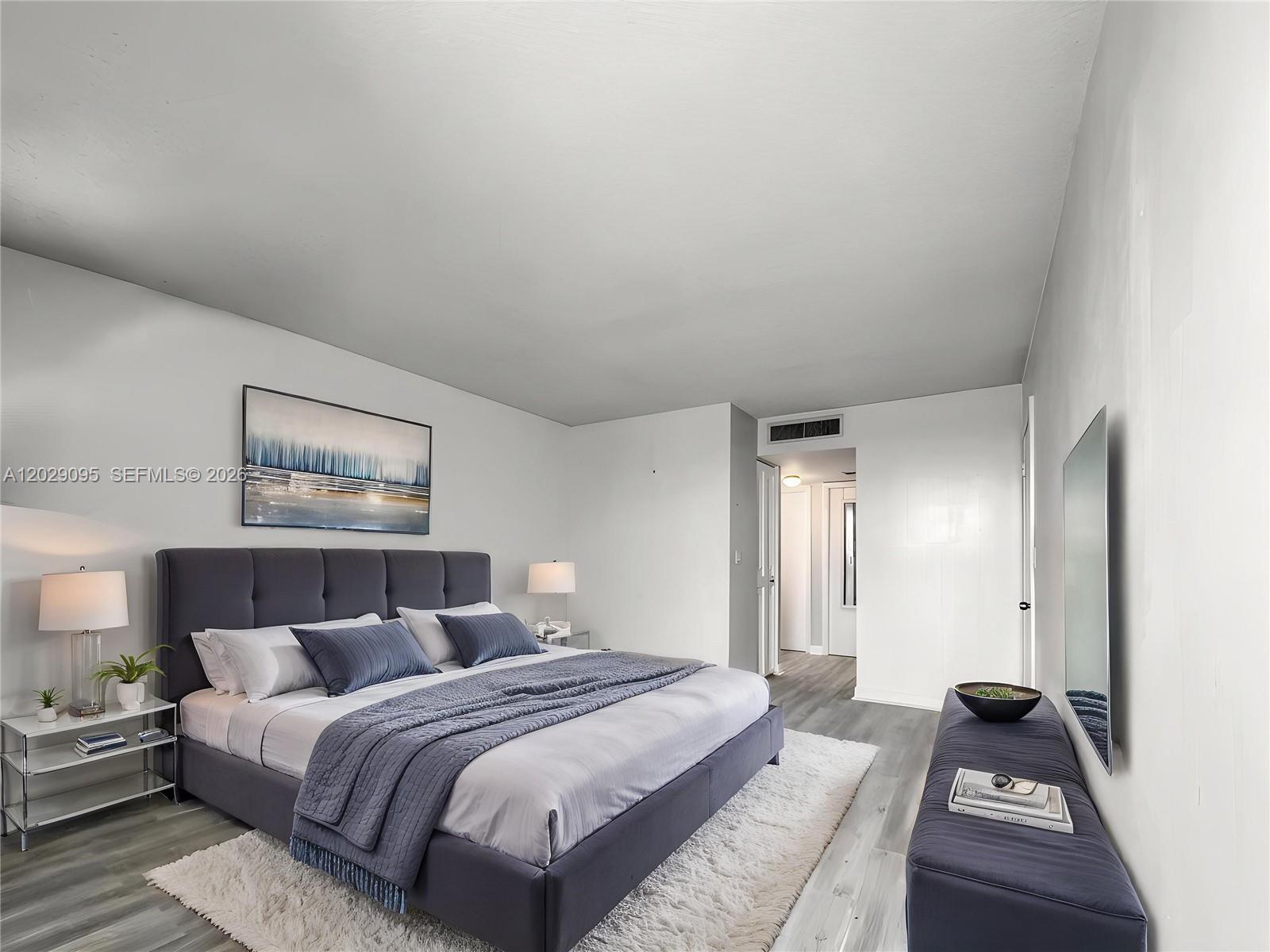 ENSENADA CONDO BLDG E-II - Residential Lease